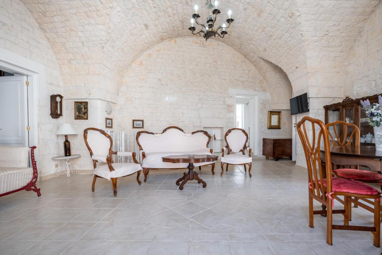 Dimora Lucrezia - Big & Central Apatment With Parking Ostuni Exterior photo